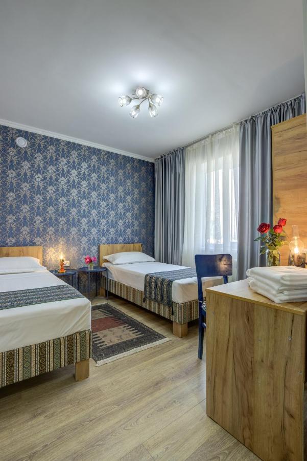 Ordo Hotel Karakol Ngoại thất bức ảnh