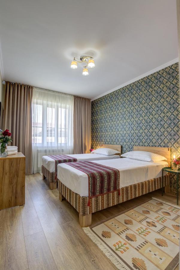 Ordo Hotel Karakol Ngoại thất bức ảnh